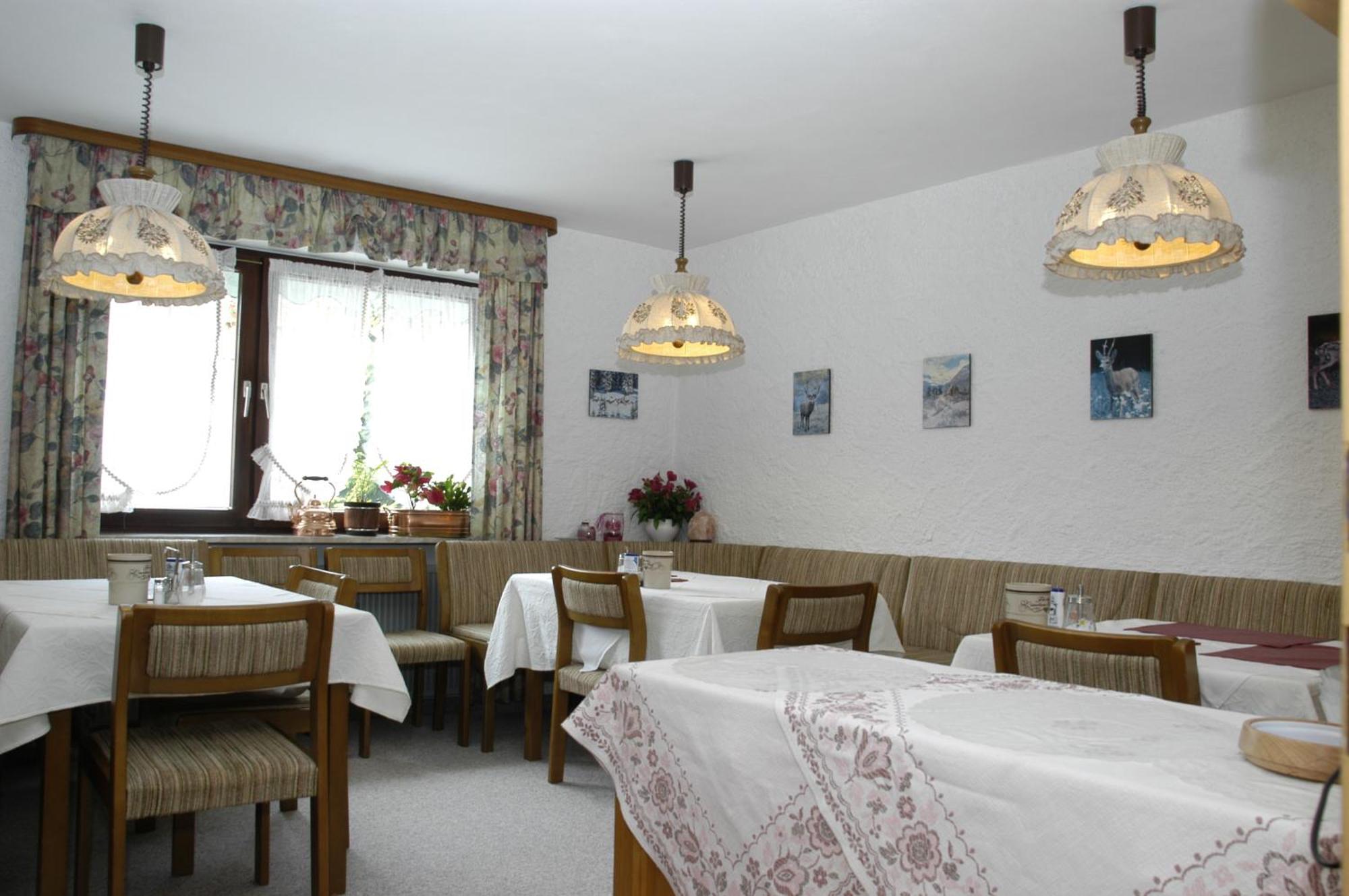 Gaestehaus Winsauer Mittelberg Exterior foto